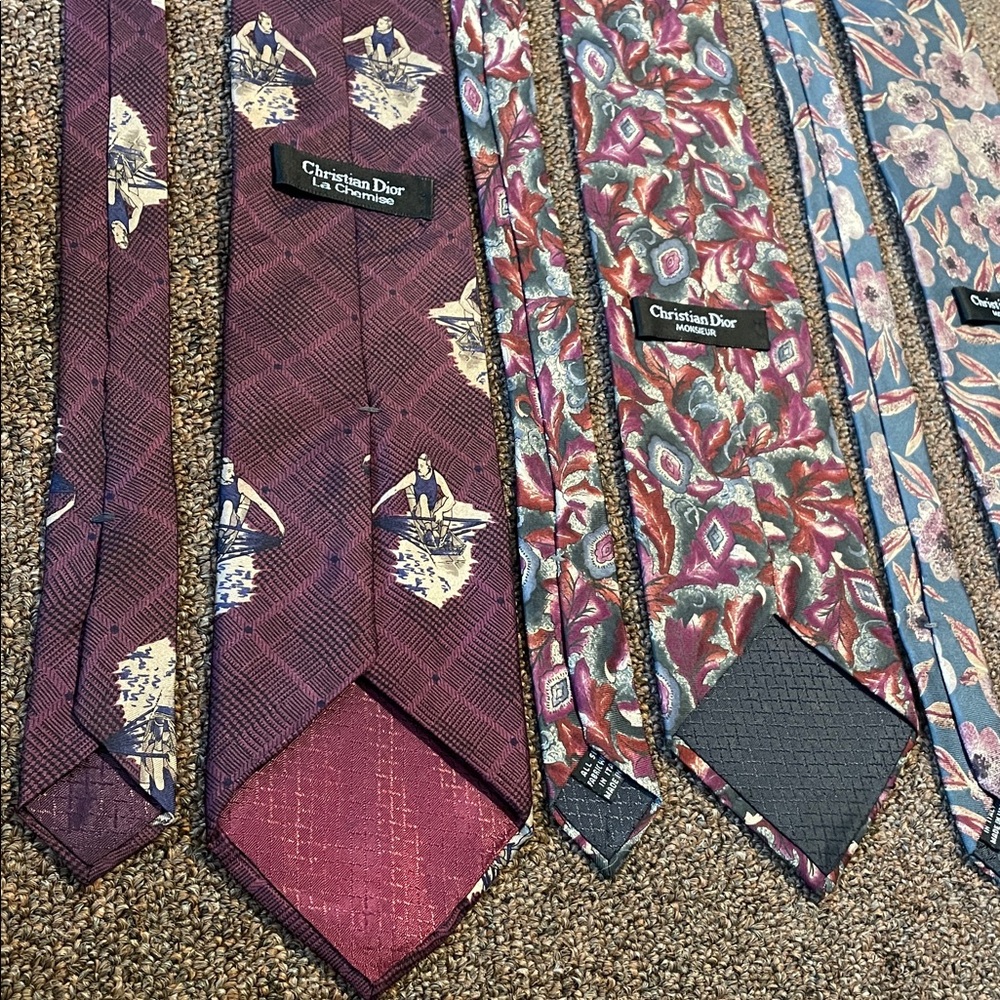CHRISTIAN DIOR TIE BUNDLE - Picture 5 of 6